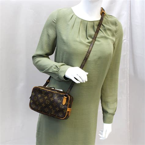 buy louis vuitton crossbody|louis vuitton bolsas pre owned.